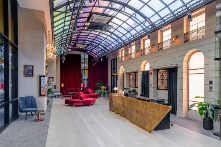 Scarletz Suites Klcc By Luxe Suites 吉隆坡 外观 照片