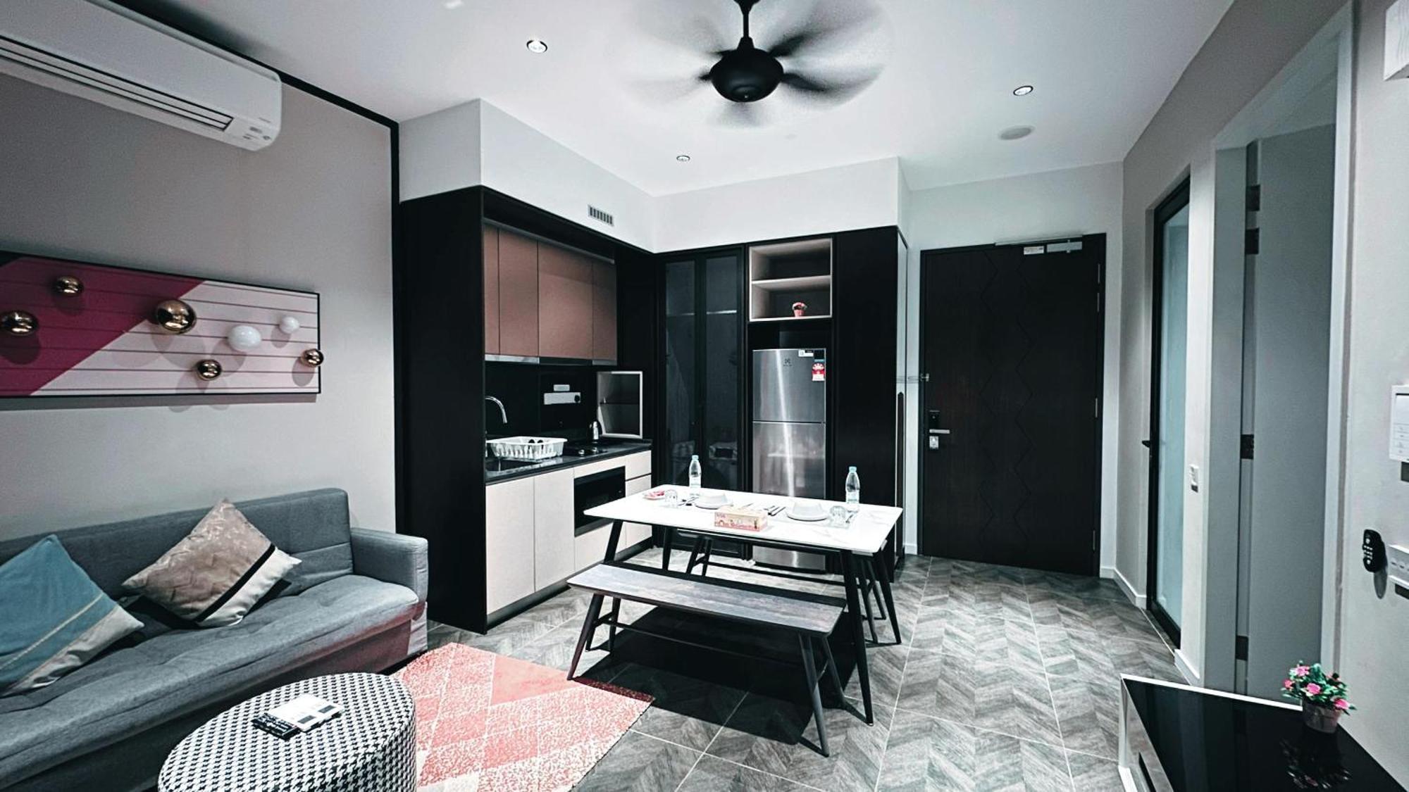 Scarletz Suites Klcc By Luxe Suites 吉隆坡 客房 照片